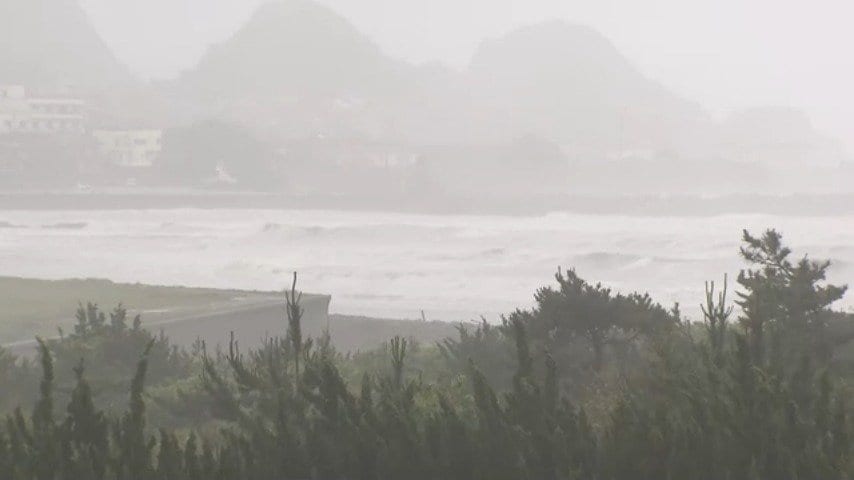 【台風6号】関東に最接近へ　レベル4の危険警報相次ぐ…千葉県南部では局地的に1時間70ミリの非常に激しい雨