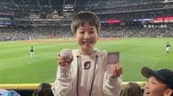 「まさか自分に」大谷2号ホームランボールを日本人の少年がゲット！“バットの跡”も見えるお宝はホームステイ先からの贈り物
