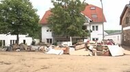 ドイツ・ベルギー死者180人超 大規模洪水 数百人が安否不明