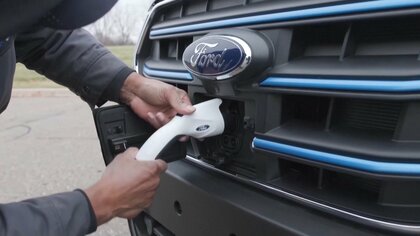 アメリカ・フォードが3兆円の損失計上へ　EV市場鈍化でコスト高や需要低迷…事業見直し　ガソリンやハイブリッド車の生産強化