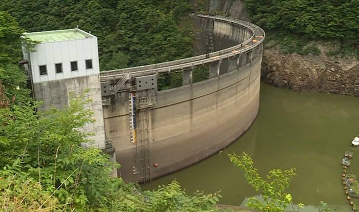 貯水率0%となった鳴子ダム