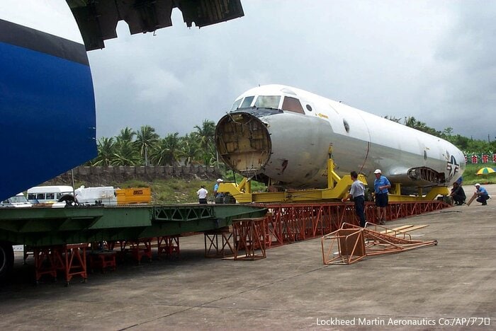 海南島に緊急着陸したアメリカ軍のEP-3偵察機　2001年