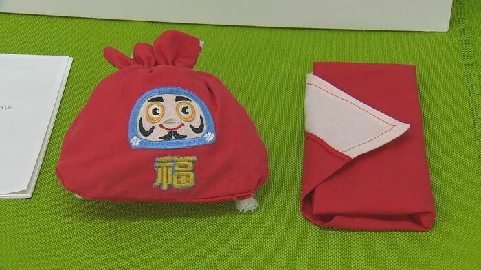 紅白幕でリメークした巾着袋