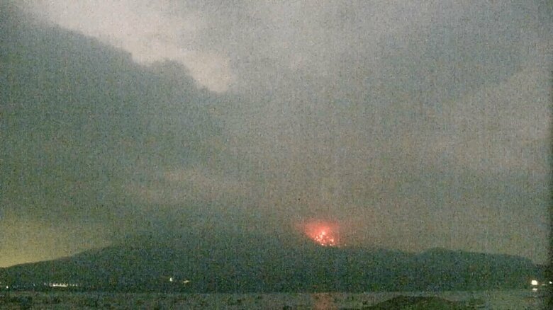 【速報】鹿児島･桜島で爆発的噴火　警戒レベル５に引き上げ　気象庁が緊急会見へ｜FNNプライムオンライン