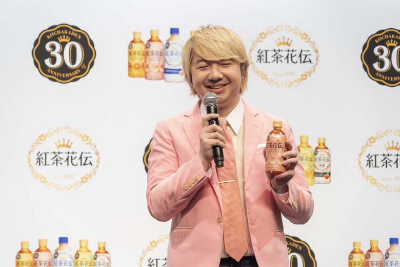 「紅茶花伝」小芝風花記者公開取材会