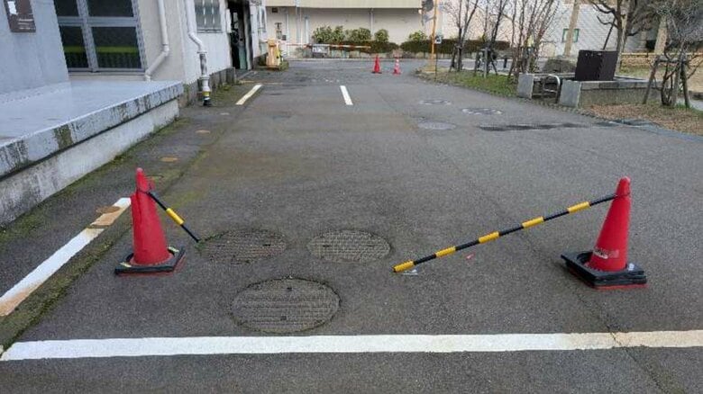 折られたコーンバー（提供：福井市）