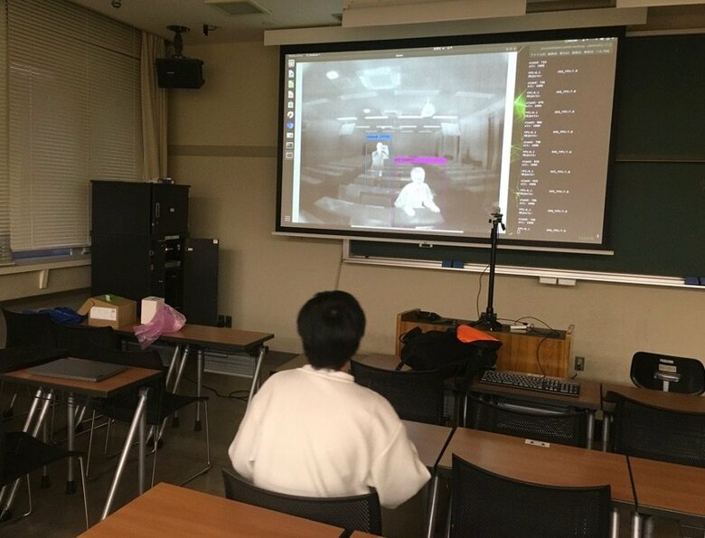 サーモカメラとAIを使ったシステム（提供：大阪教育大学・仲矢史雄教授）