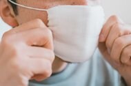 「なぜ2枚?いつ頃届く?」 布マスク配布のQ&Aを厚労省が公開中