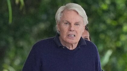 「成功を夢見る若者を自身の性的な快楽のため餌食にした」“アバクロ”前CEOら3人を性的人身売買などの罪で逮捕・起訴　男性モデルら15人性行為強要か