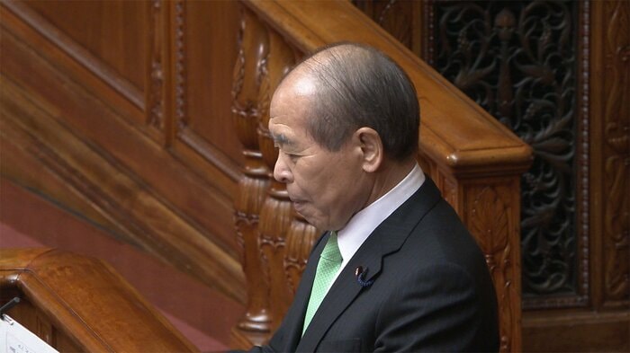 懲罰委員長を務める鈴木宗男議員
