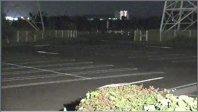 イオンモール駐車場で襲われる…20歳女性を棒の様な物で叩いた男 女性の車乗り込み走らせ8千円奪い逃走