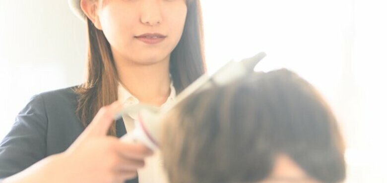 「美容室」の倒産急増、前年比1.5倍で過去最多ペースに 「赤字」経営が4割、コスト高と節約志向が打撃 「ヘアスタイル」変化も影響