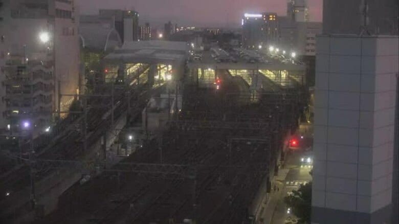 【最新】大雨に伴いJR七尾線で始発から正午頃まで一部区間で計画運休へ…運転再開は金沢駅12時31分発｜FNNプライムオンライン