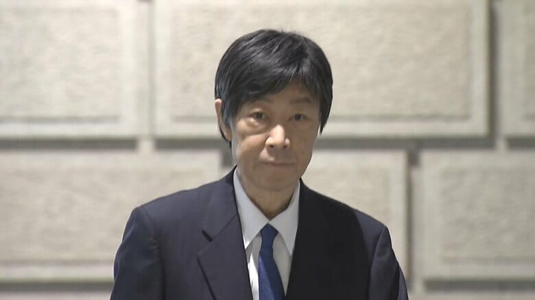 内田副総裁　15日朝