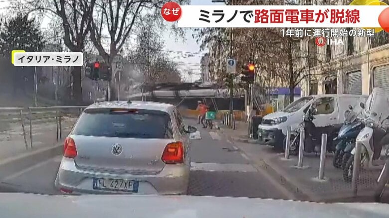 猛スピードで建物に突っ込んだ路面電車