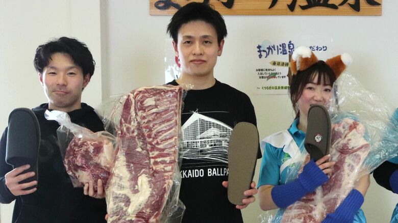 優勝経験のある熊谷遼三さん（中央）