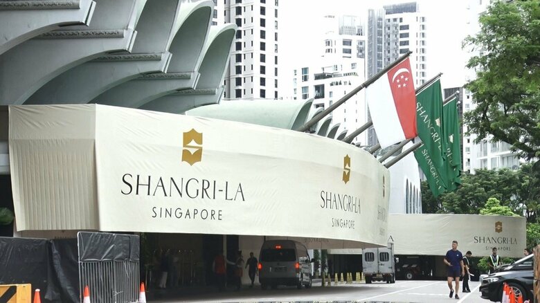 毎回このホテルで開催されるので「シャングリラ会合」と呼ばれる