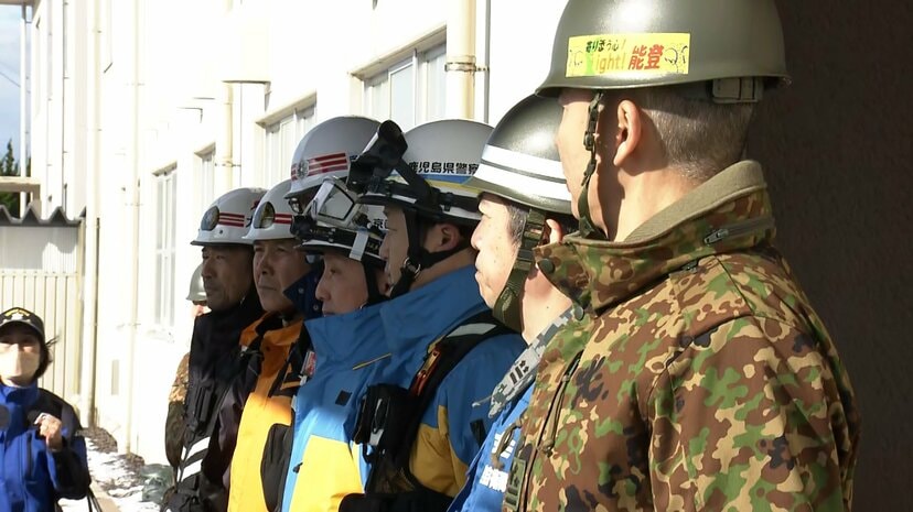 【岸田大震災】 岸田総理「きょうはじえいたいのヘリコプターにのって いしかわけんにいきました🤗」  [485983549]->画像>26枚 