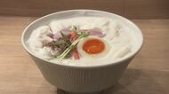 「牛感」たっぷり…名古屋・栄『麺工房うしっし』の韓国のスープ使ったソルロンタンラーメン “味変注射器”には6種類の発酵調味料