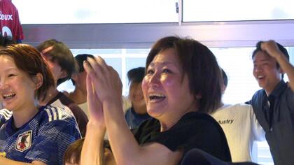 劇的な同点ゴールに広島も沸く　Ｗ杯サッカー日本代表、強豪オランダに値千金の引き分け