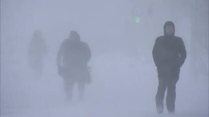県内全ての観測地点で今季一番の寒さ　冬型の気圧配置強まる　5日にかけて吹雪・高波に注意を　秋田