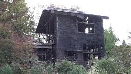新潟・柏崎市で住宅が全焼する火事で1人死亡…火元の家に住む60代女性と連絡取れず