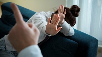 その関係性はDVかも？ コロナ禍だからこそ知っておきたい…夫婦仲を「壊す習慣」「築く習慣」