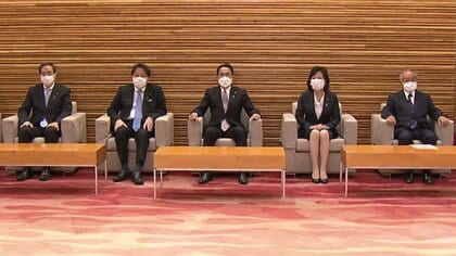 【速報】「18歳以下に10万円相当給付」補正予算案を閣議決定