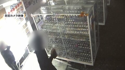 「なんでそんなことするんやろ」シャッターもケースもたたき割る男ら　カードショップで被害約150万円“ポケカ”など窃盗　大阪