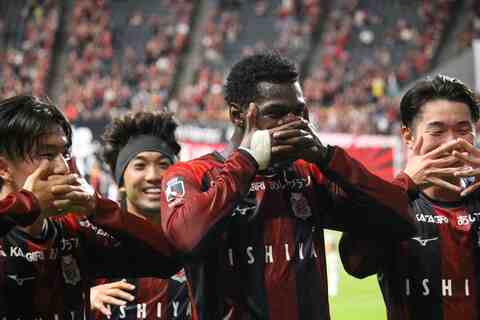 【コンサドーレ】3連勝で勢い加速！バカヨコの“幸運”弾と鉄壁守備が光った1勝――GK高木選手「ディフェンダー陣が体を張って守ってくれたのでものすごく頼りになった」