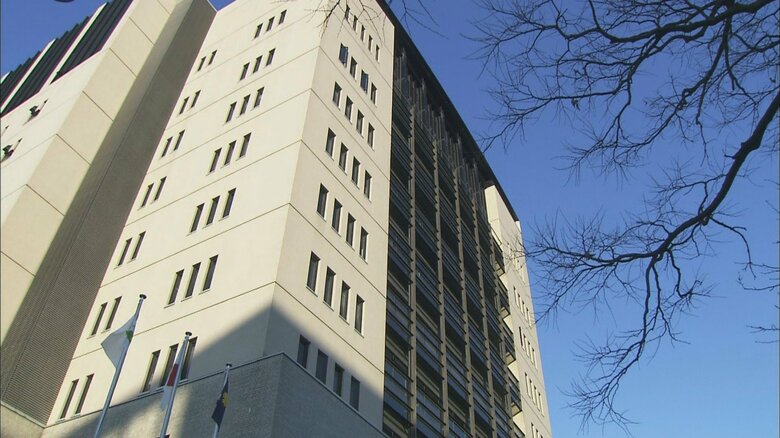 高校生含む17歳2人を詐欺や窃盗の疑いで逮捕　「トクリュウ」の特殊詐欺グループの一員か｜FNNプライムオンライン