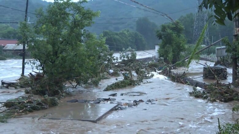 北京の大雨被害で死者44人・不明9人・浸水2万4000軒に…大雨1週間降り続き洪水押し寄せた高齢者施設では31人死亡｜FNNプライムオンライン