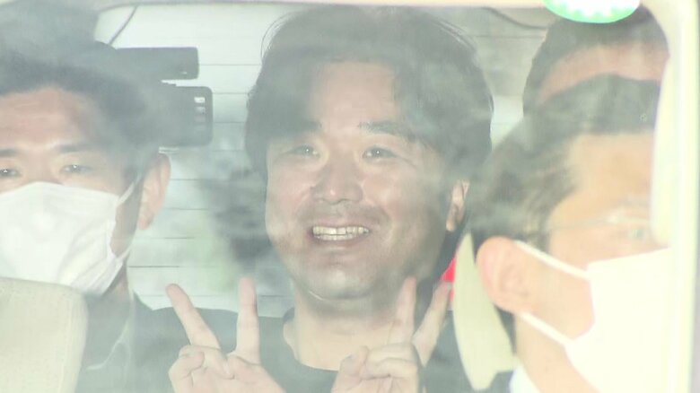 「つばさの党」を大学教授が政治資金規正法違反の疑いで刑事告発　420万円を政治活動に関する寄付として受領｜FNNプライムオンライン