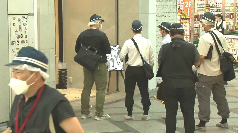 刃物で腹部刺された店員死亡　高級腕時計を奪い逃走図った「中国籍の男」に立ちふさがり　大阪・ミナミのブランド販売店で起きた強盗殺人未遂事件｜FNNプライムオンライン