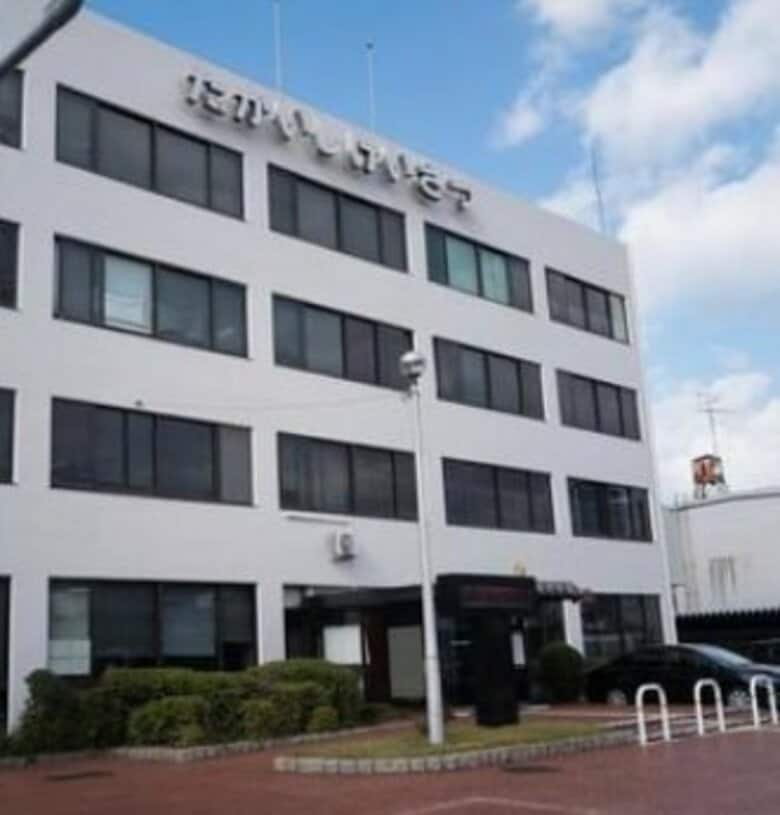 【速報】「隣のアパートから煙が出ている」近隣住民の通報で発覚　共同住宅3階の1室が焼損　救出された30代男性が搬送先の病院で死亡　大阪・高石市｜FNNプライムオンライン