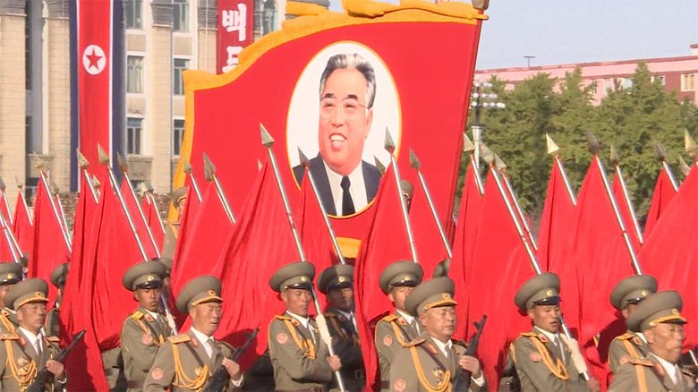 北朝鮮 未明に軍事パレード 大規模動員か韓国軍発表
