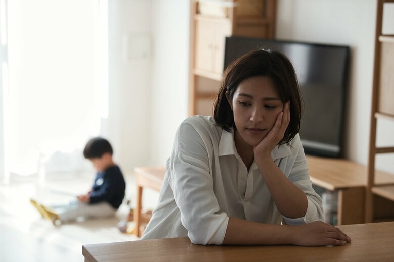 親は孤独を感じているという（画像はイメージ）