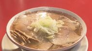 2年余りで7店舗に急拡大…名古屋で黄色い看板が目を引く『ラーメン荒畑』独自開発した“麺打ち鉄人”が常駐