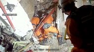 熊本地震の発生から4日目、死者は計34人　日本製紙八代工場で最後の1人救助も容体不明