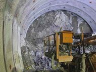 10月末に2人死傷の事故起きたばかり…リニアのトンネル工事でまた事故 土砂が崩れ作業員1人がケガ
