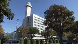 天気予報ができるまで　最新の観測機器と人の英知によって得られる予測　翌日の予報適中率は84％　気象台の裏側に迫る