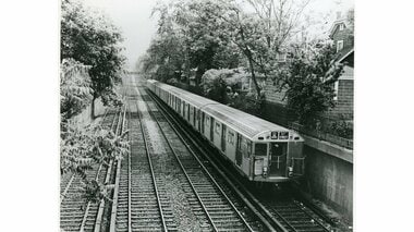 現役最古・・NY地下鉄車両の引退と、日本製車両がもたらすもの