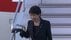 高市首相 首脳会談終え帰国　機内から出てきた時はやや疲れた表情　25…