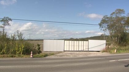 ＜釧路メガソーラー＞計画めぐり事業者と市が協議「現行法の枠組みの中で最適な着地点を」釧路湿原周辺に“約6600枚のメガソーラー”タンチョウなど希少生物への影響不透明＆森林法違反などで工事は一時中断〈北海道〉