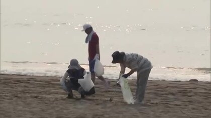 アカウミガメの産卵シーズン　宮崎市の海岸でボランティアによる清掃活動