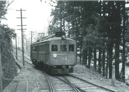 93年の歴史に幕…箱根登山鉄道 旧型車両「モハ2形109号」引退の日【動画