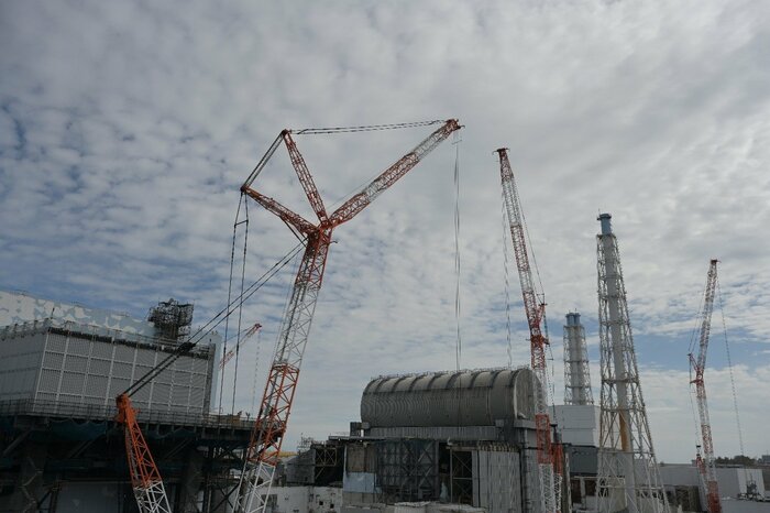 2号機(一番左)のデブリ取り出しは遅れる見込み