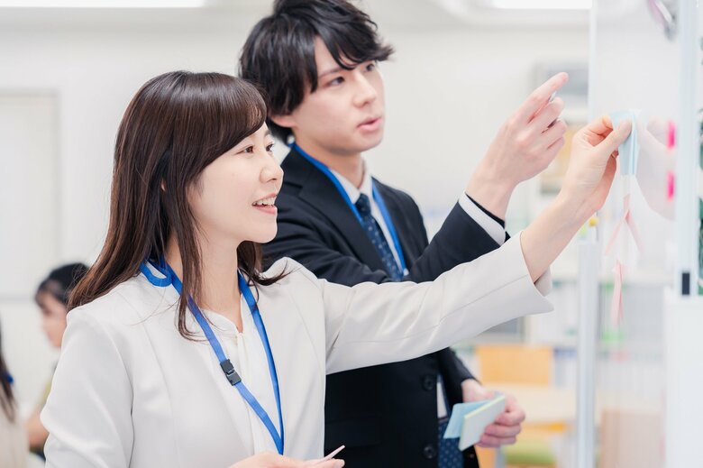 共通する要素や特徴から情報を整理（イメージ）