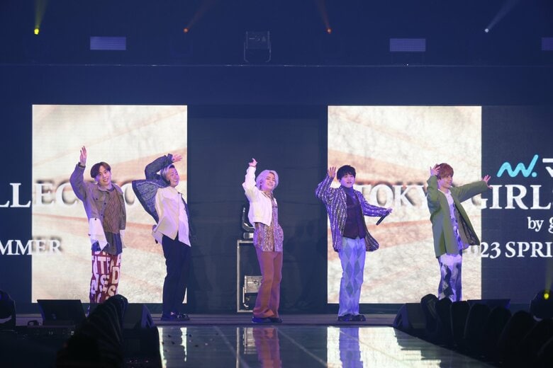 (c)マイナビ TOKYO GIRLS COLLECTION 2023 SPRING/SUMMER