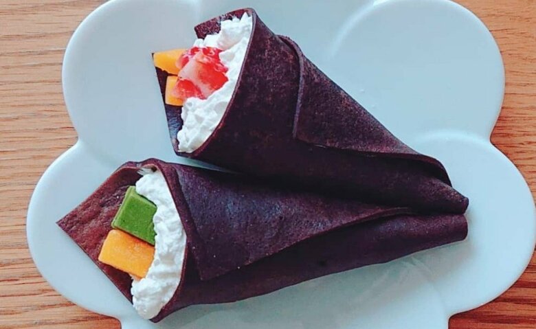 お寿司に見せかけたクレープ